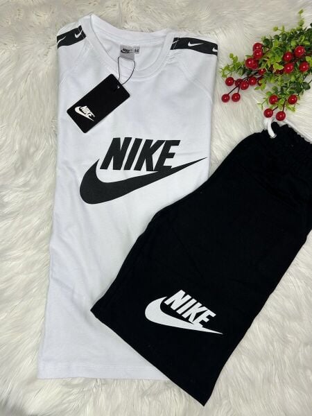 Erkek Çocuk Nike Baskılı İkili Takım