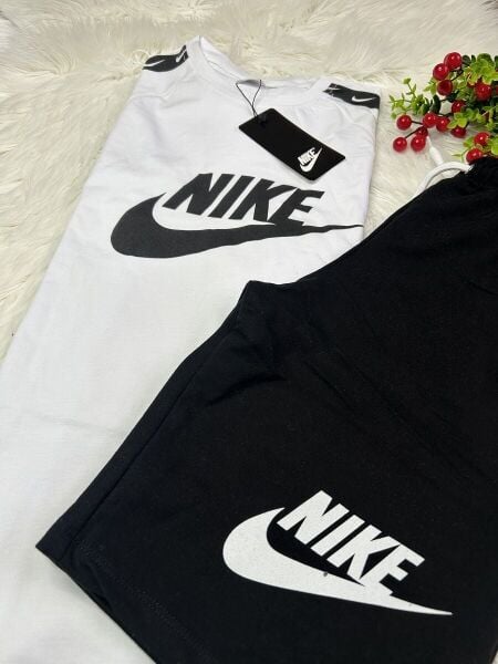 Erkek Çocuk Nike Baskılı İkili Takım