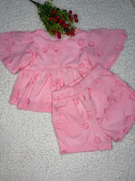 Kız Çocuk Pembe Desenli Şortlu Takım – Yazlık Rahat İkili Set