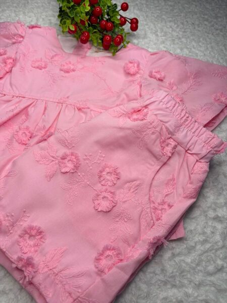 Kız Çocuk Pembe Desenli Şortlu Takım – Yazlık Rahat İkili Set